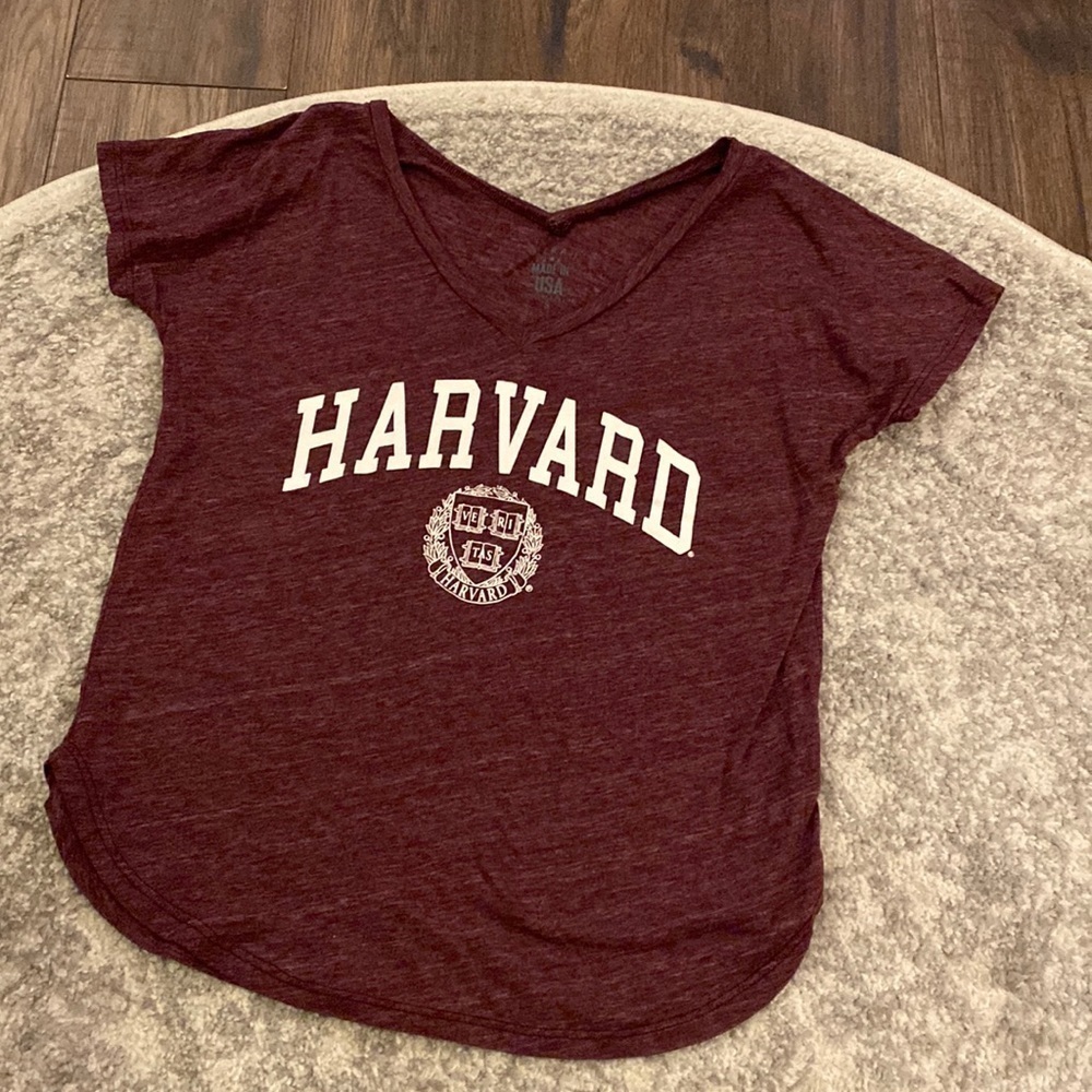 Womans U-TRAU Harvard Veritas T Shirt Ivy League Size S Made in USA Maroon
